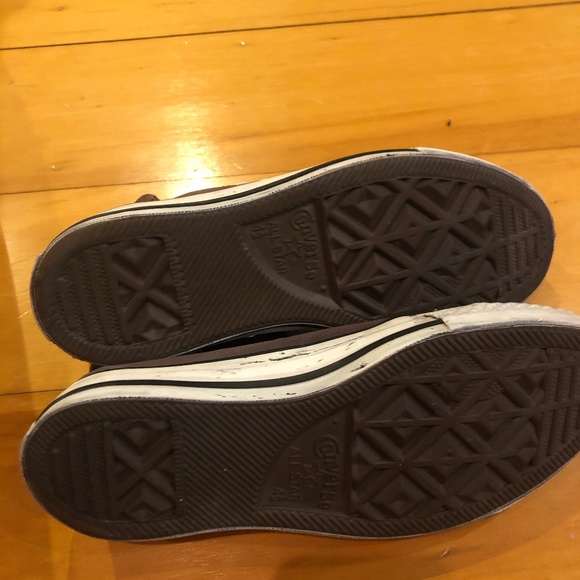 Brown converse - Picture 7 of 8
